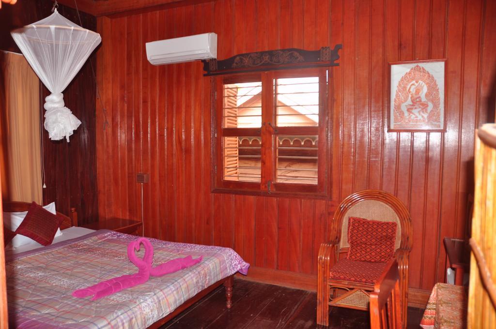 Big Lyna Villa Siem Reap Extérieur photo