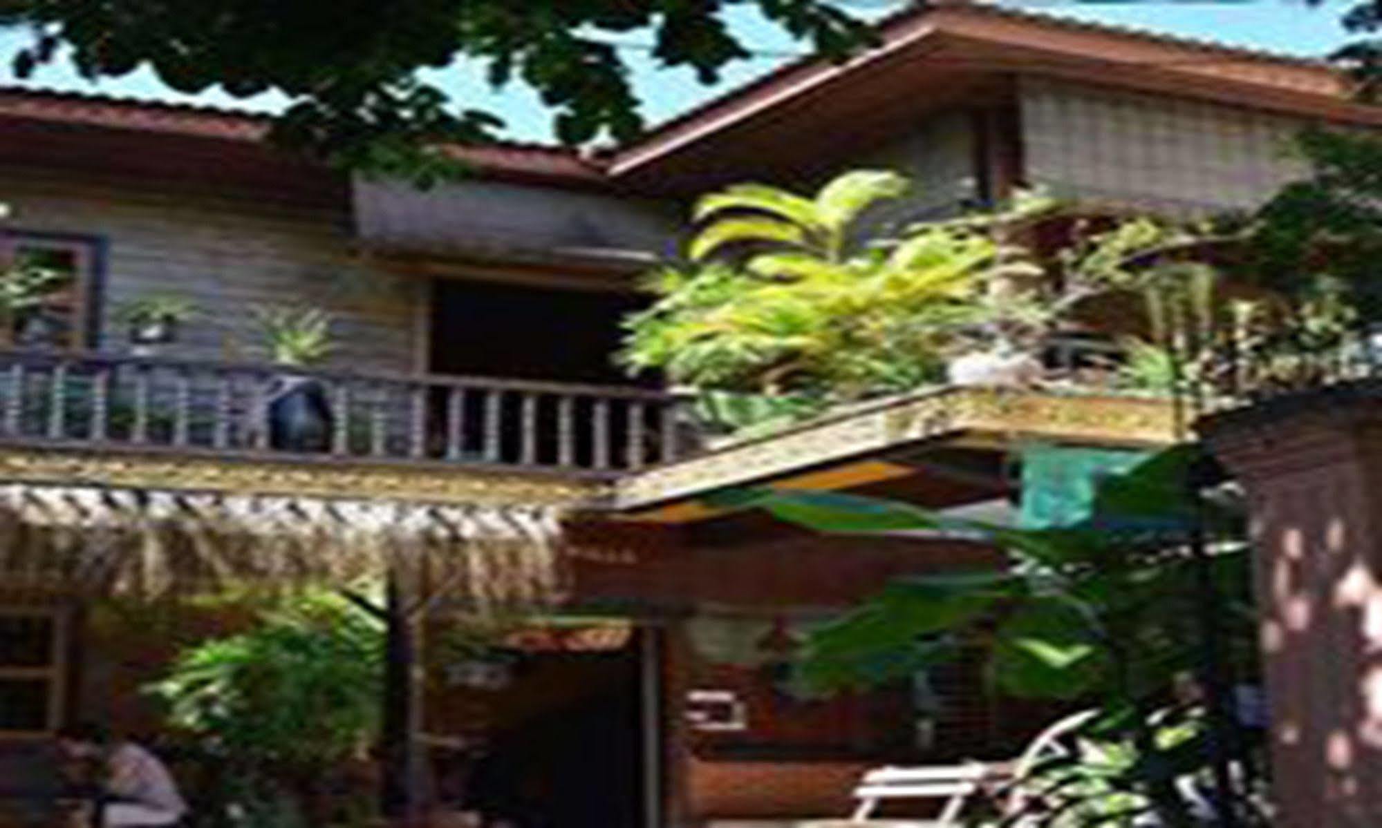 Big Lyna Villa Siem Reap Extérieur photo