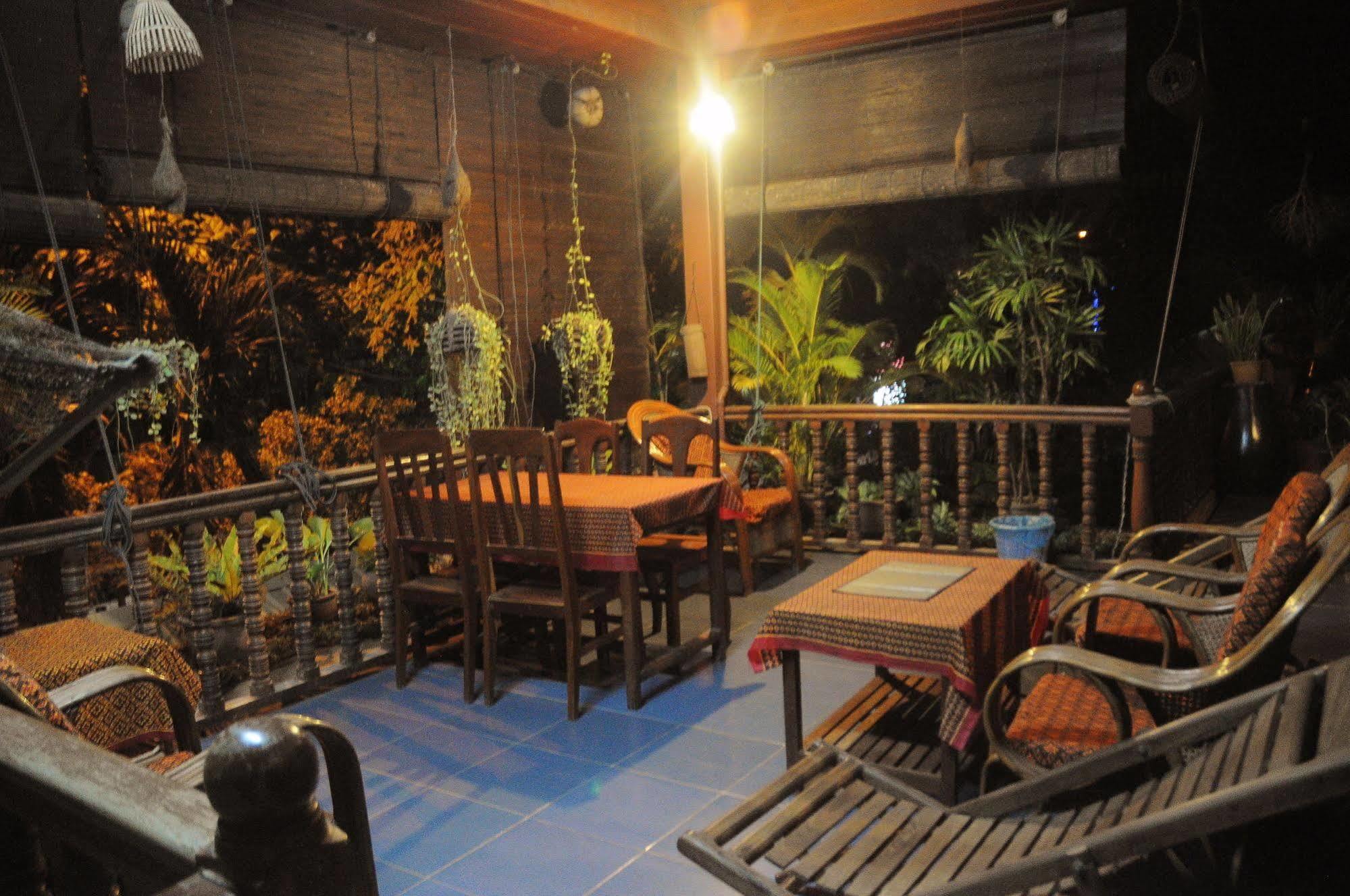 Big Lyna Villa Siem Reap Extérieur photo